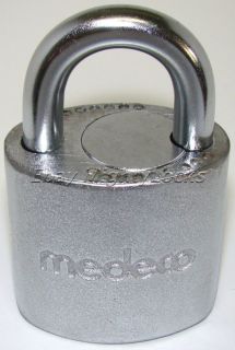 Medeco Biaxial High Security Padlock Lock 1980s with 17 Hardened Steel