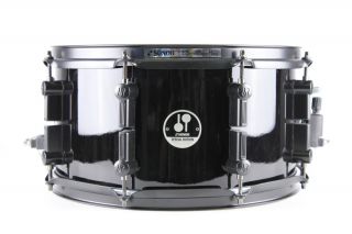Sonor 13 x 7 Black Mamba Maple Snare Drum Black Lacquer Black Hardware