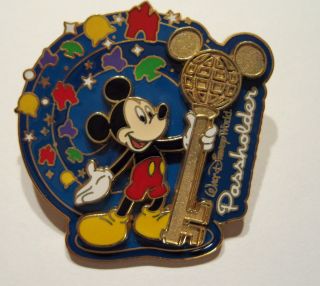 Disney Mikey Annual Passholder Exclusive WDW 2003 Pin