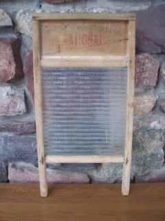 Vintage National #512 Wood and Ribbed Glass Washboard