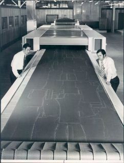 1971 Hughes Aircraft Laser Beam Fabric Cutter Cuts Suit Patterns Press