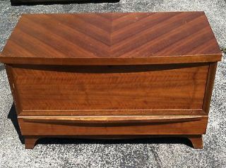 Vintage Lane Altavista, VA Polished Wood Pressure Cedar Chest 38 x 25