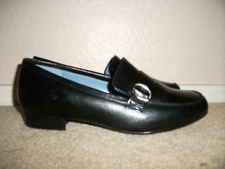 Aravon Bonnie Womens 8EE Black Leather Loafers Slip On No Tie NEW