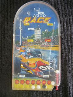 VINTAGE AUTO RACE PINBALL GAME BY WOLVERINE TOYS