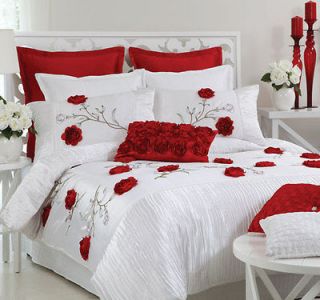 Romantic Red Roses 3 Pce KING Size Quilt / Doona Cover Set STUNNING