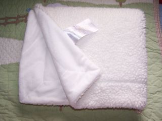 Miracles Costco Soft Fluffy White Sherpa/Fleece Baby Blanket EUC