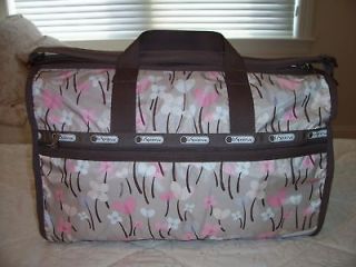 NWT LeSportsac ** LOVE PATCH ** LARGE WEEKENDER 7185