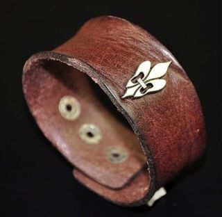 Metal Celtic Fire Crown Vintage Leather Wristband Bracelet Cuff Brown