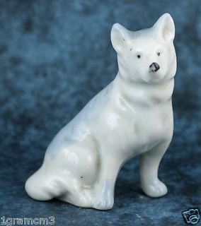 Vintage Miniature Porcelain Blue & White Husky Type Dog Figurine Made