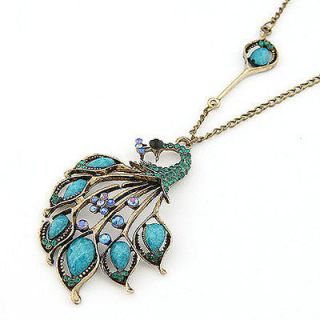 fashion vintage jewelry necklace chain peacock blue diamond pendant