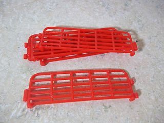 Ertl 1/64 Scale Farm Country RED TUBE GATES fence beef cattle shed set