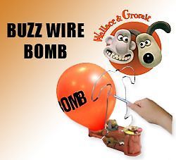 Wallace and Gromit BUZZ WIRE BOMB game NIB