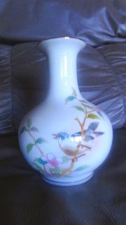 Yamaji Japanese Mockingbird Porcelain Vase
