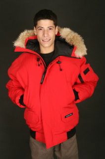Canada Goose Chilliwack Bomber Parka Mens Jacket in Red (7950M RED)