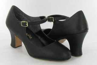 capezio dance shoes in Womens Shoes
