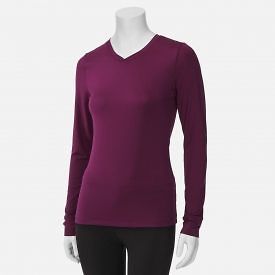 NWT Cuddl Duds Chill Chasers Stretch Long Sleeve V Neck Top   Plum