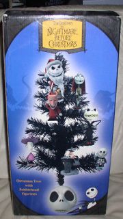 Nightmare Before Christmas tree with 7 bobble head ornaments Mint