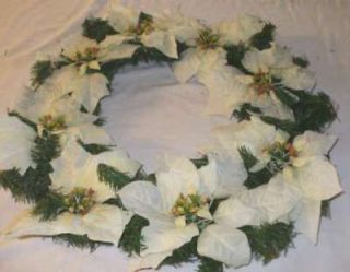24 Artificial Pine Poinsettia Christmas Wreath K421