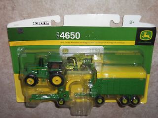 Ertl 164 1983 John Deere 4650 W/Forage Harvester & Wagon