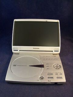 Toshiba SD P2000 Portable DVD Player 8.9 (used/good condition) no