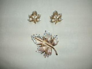 1960s SARAH COVENTRY set, Autumn Brooch and Clip Earrings~Gold