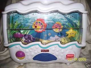 OCEAN WONDERS AQUARIUM MUSIC CRIB TOY baby soother musical bubbles