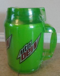 mtn DEW 64 oz INSULATED THERMOS W/LID & STRAW NEW MUG COOLER CUP OUNCE