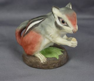 Boehm Porcelain Figurine Sitting Chipmunk