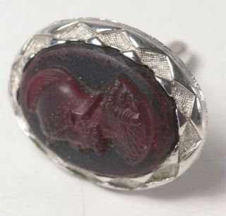 Swank Cameo Silver Toned & Red Cuff Link   15777