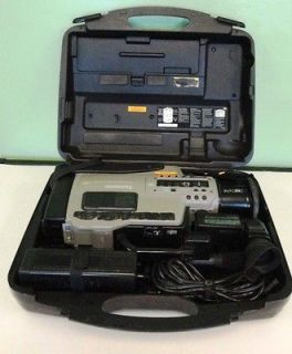 AG 196 VHS Reporter Camcorder w/ Charger Hard Plastic Case Bundle Used