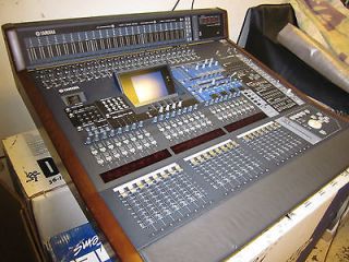 YAMAHA DM2000 V2 DIGITAL RECORDING CONSOLE ( loaded with cards ) NR