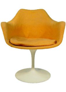 Tulip Chairs by Eero Saarinen for Knoll USA 1950s