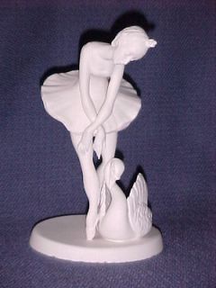 Boehm USA Fine Porcelain Swan Lake Ballerina ca.1954