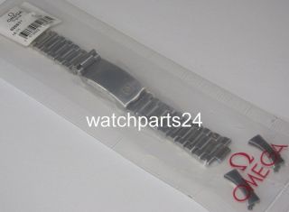 OMEGA Speedmaster Moonwatch steel bracelets