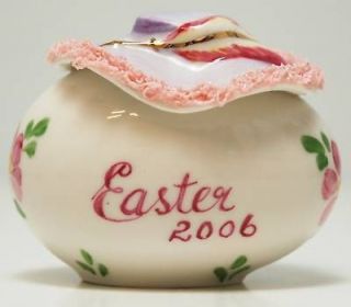 Irish Dresden Porcelain 2006 Annual Easter Egg **NEW**
