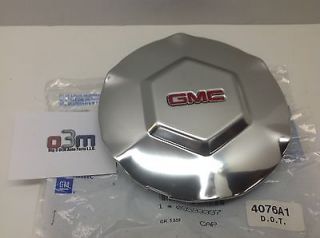 2002 GMC Envoy Bright Aluminum Center Cap W/ Red GMC Logo 9593397