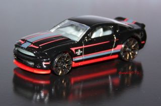 Hot Wheels 2010 Ford Shelby GT 500 Super Snake Mustang