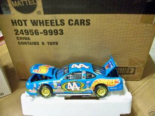 1999 Kyle Petty 44 Hot Wheels Diecast NASCAR 1 24