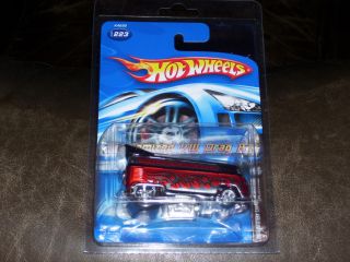 Hot Wheels Customized VW Drag Bus 2006 Mint Highly Collectable