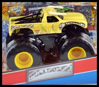 2012 Hot Wheels Monster Jam Truck Bulldozer w Topps Card 1 64