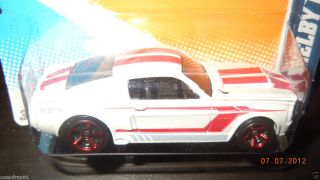 2012 Hot Wheels 67 Shelby GT 500 Muscle Mania 12 Ford White 114 247