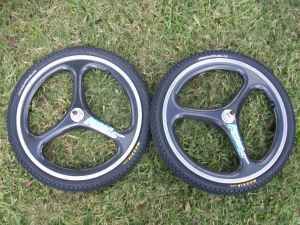 Carbon Fiber 20 Expert BMX Racing Wheels with New Maxxis Tires