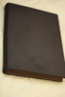 Kobo EReader Touch 1GB, Wi Fi, 6in   Black + GelaSkin + Case