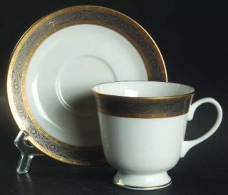 Royal Worcester Contrast Footed Cup & Saucer Set, Fine China Dinnerware   Garric