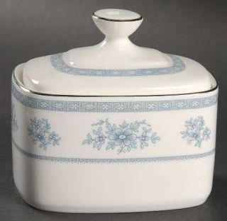 Royal Doulton Laureate Sugar Bowl & Lid, Fine China Dinnerware   Blue Flowers On