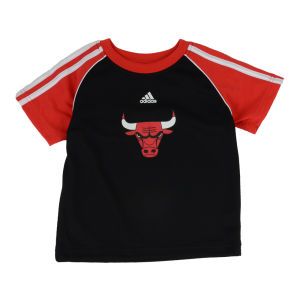 Chicago Bulls adidas NBA Kids T Shirt and Short Set