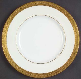 Minton Buckingham Luncheon Plate, Fine China Dinnerware   Gold Encrusted, Cream