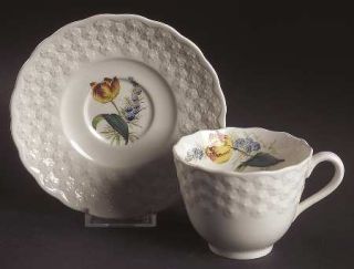 Spode Fernleigh Flat Cup & Saucer Set, Fine China Dinnerware   Daisy Embossed, F
