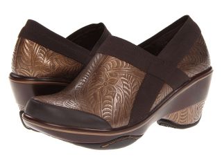 Jambu Cali   Embossed Womens Clog Shoes (Brown)