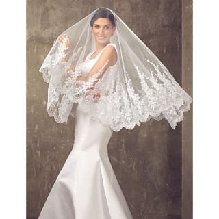 One tier Fingertips Wedding Veil With Applique